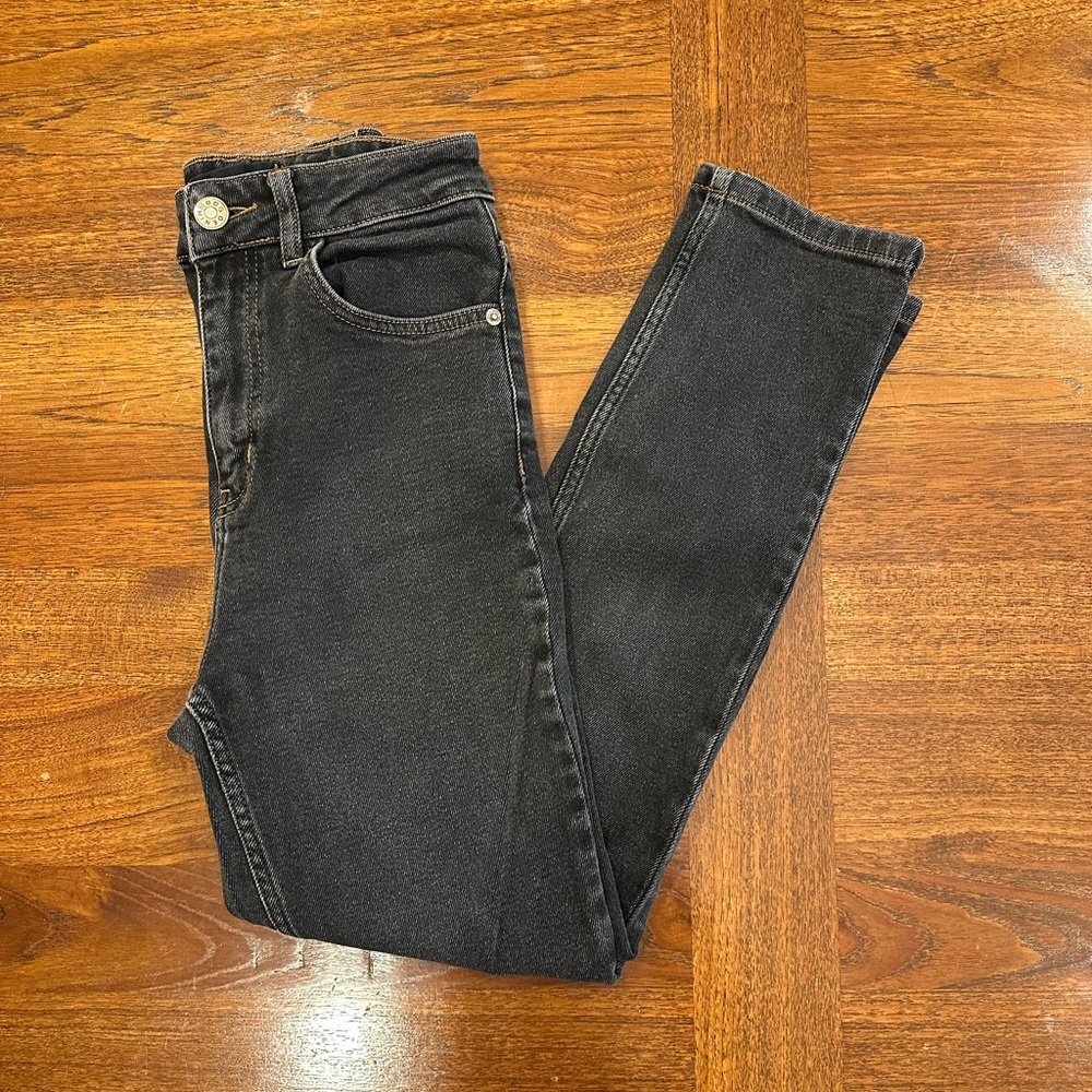 BDG Washed Black Girlfriend Ankle Jeans, 26 W x 26 L